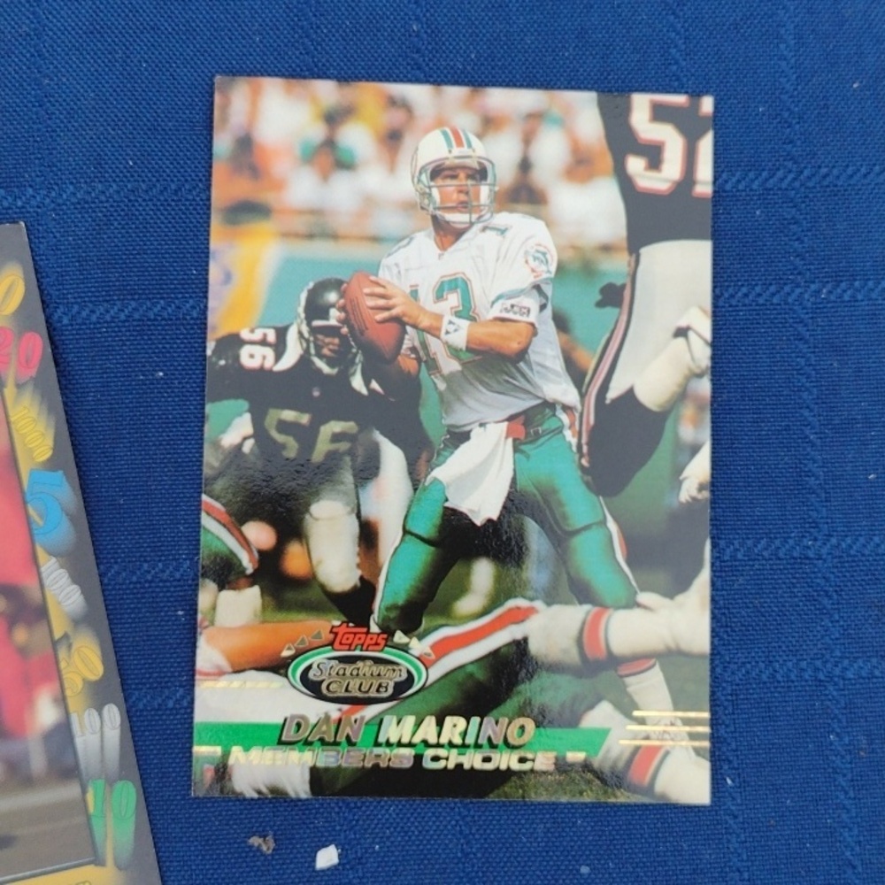 Football Cards - Picture 4 of 5